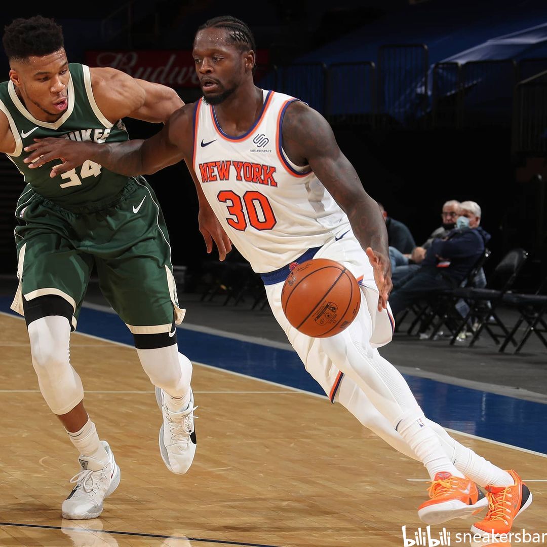 尼克斯和骑 尼克斯和骑