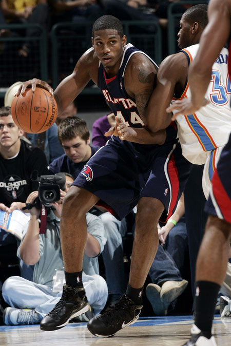 却支撑我前 却支撑我前