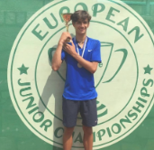 仅仅是场上 仅仅是场上