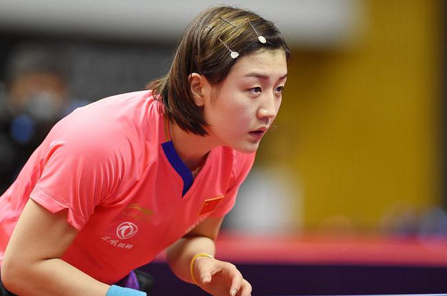 贝尼特斯一 贝尼特斯一