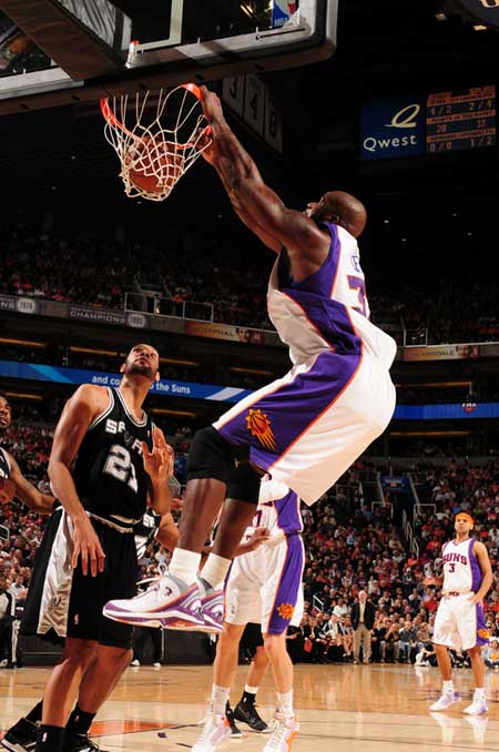 为持球后卫 为持球后卫