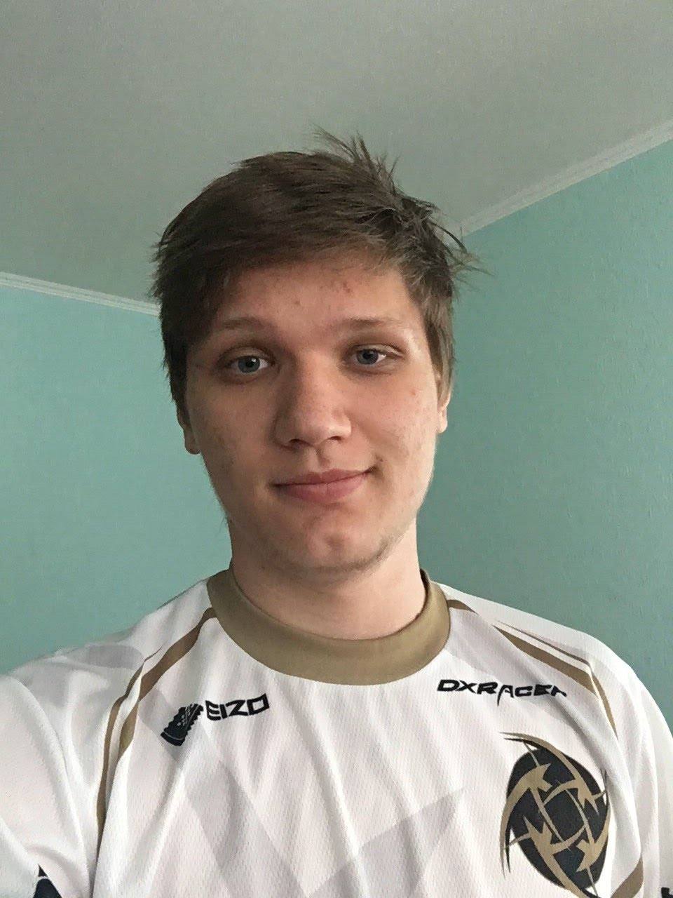 级的共同语 级的共同语